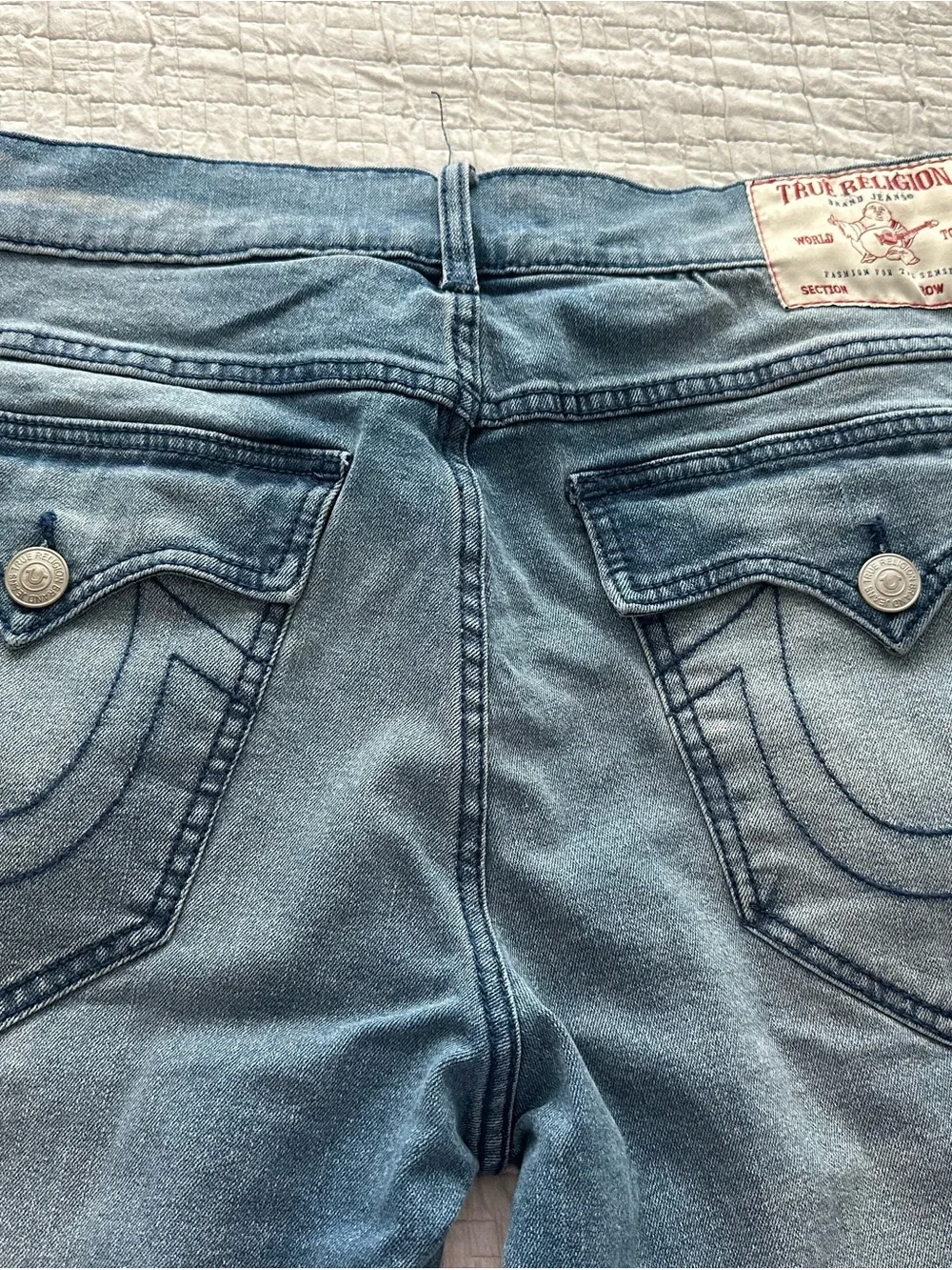Women's Mid Blue Straight-Leg Jeans